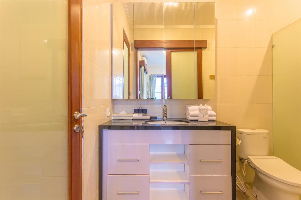 Villa Tepi Sungai Legian Quarto foto