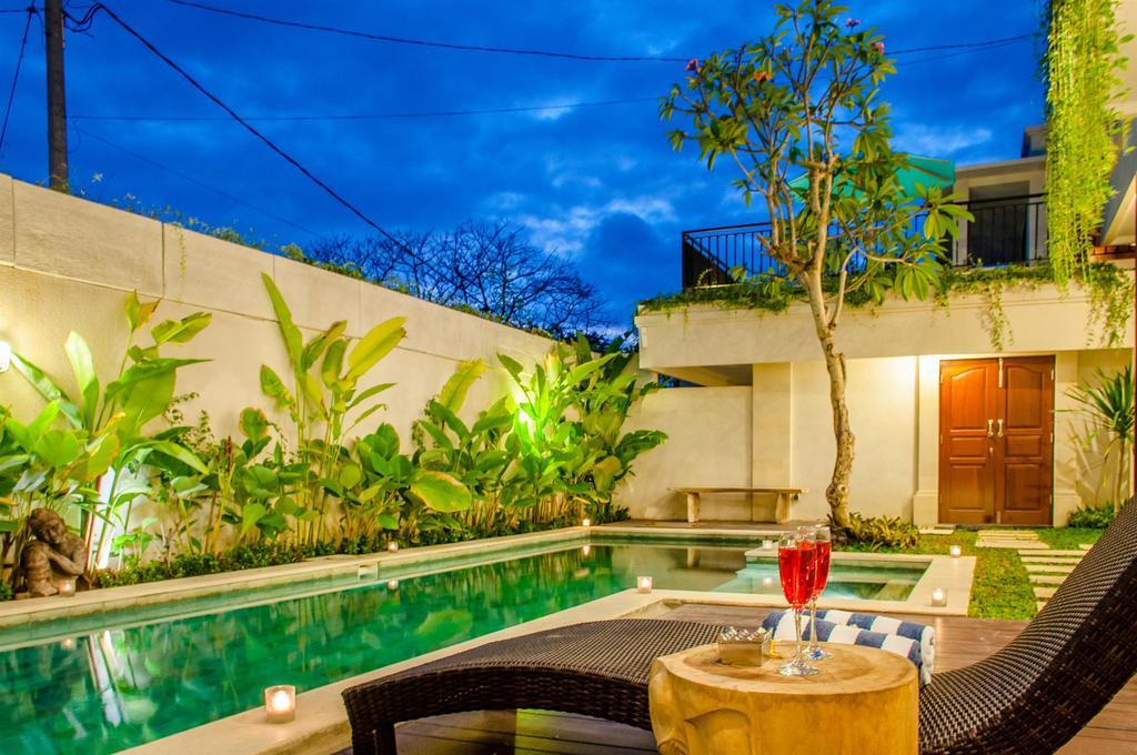 Villa Tepi Sungai Legian Quarto foto